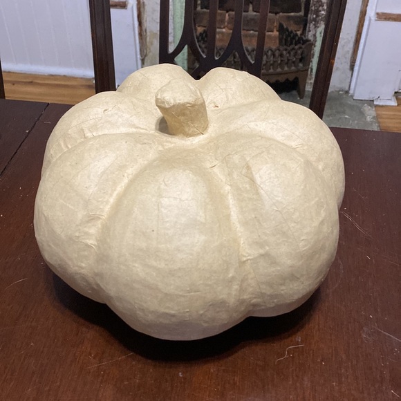 Paper Mache Pumpkin - Picture 4 of 4